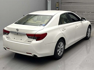 TOYOTA MARK X 2015