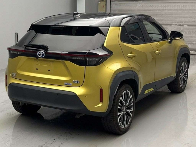 TOYOTA YARIS CROSS 2021