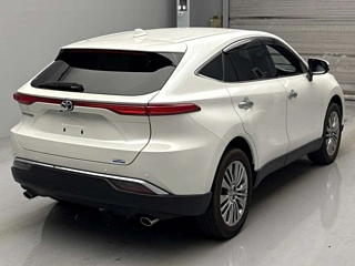 TOYOTA HARRIER 2022