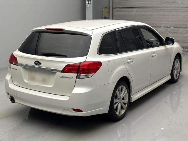 SUBARU LEGACY 2012