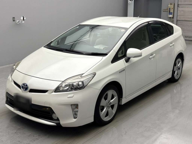 TOYOTA PRIUS 2012