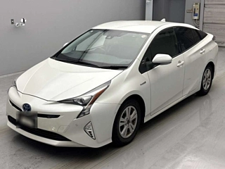 TOYOTA PRIUS 2018