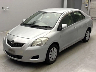 TOYOTA BELTA 2010