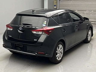 TOYOTA AURIS 2016