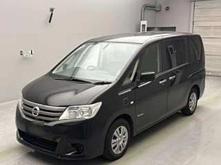 NISSAN SERENA 2013