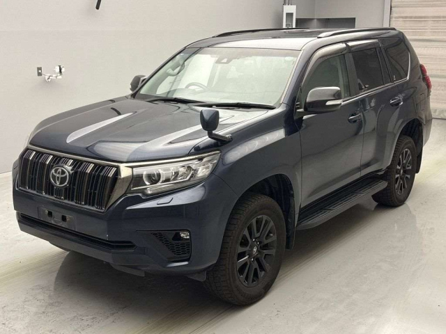 TOYOTA LAND CRUISER PRADO 2020