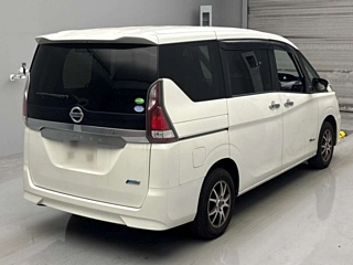 NISSAN SERENA 2017