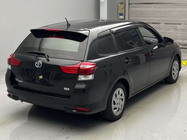 TOYOTA COROLLA FIELDER 2022