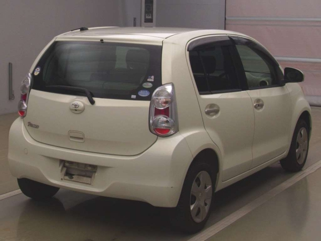 TOYOTA PASSO 2011