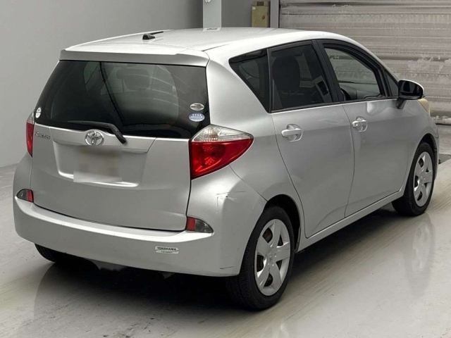 TOYOTA RACTIS 2011