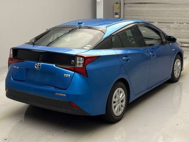 TOYOTA PRIUS 2019