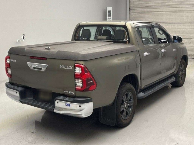 TOYOTA HILUX 2021