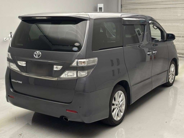 TOYOTA VELLFIRE 2009