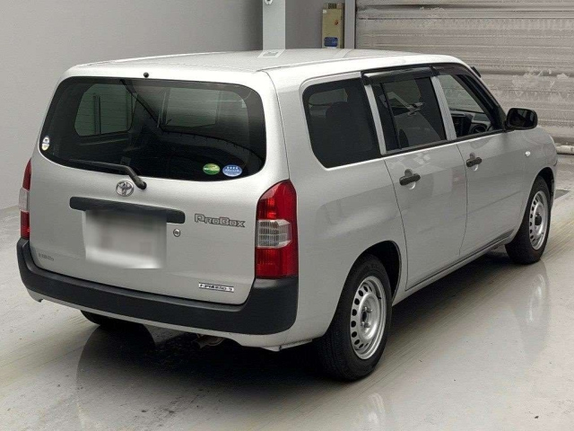 TOYOTA PROBOX 2017