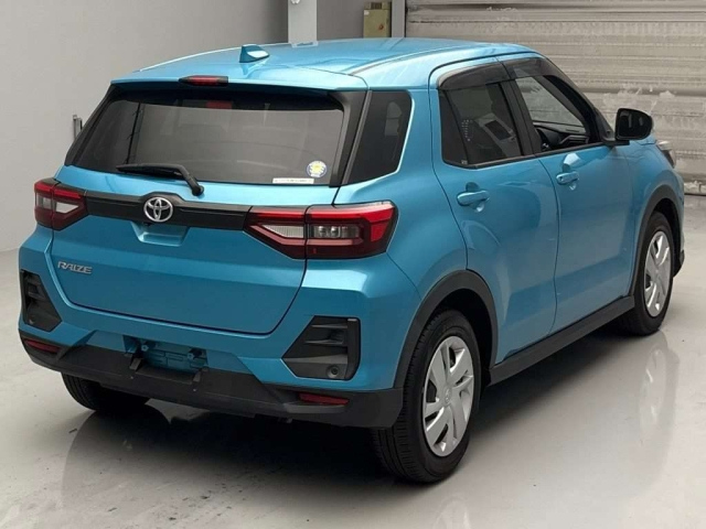 TOYOTA RAIZE 2022