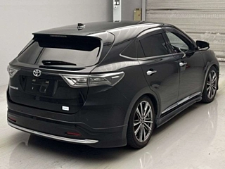 TOYOTA HARRIER 2017