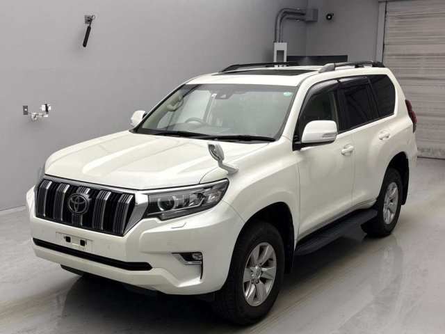 TOYOTA LAND CRUISER PRADO 2022