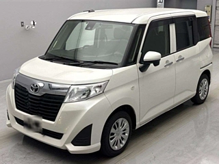 TOYOTA ROOMY 2018