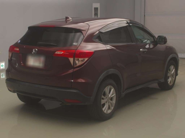 HONDA VEZEL 2015
