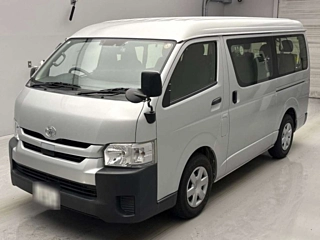 TOYOTA HIACE 2019