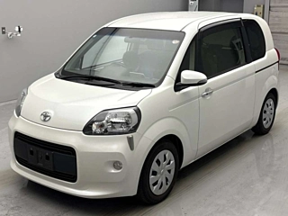 TOYOTA PORTE 2012