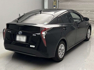 TOYOTA PRIUS 2018