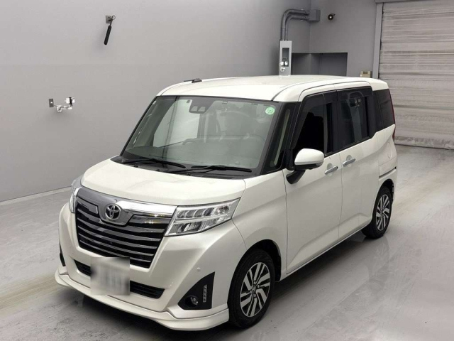 TOYOTA ROOMY 2019