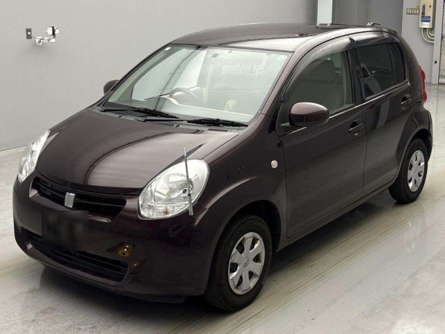 TOYOTA PASSO 2010