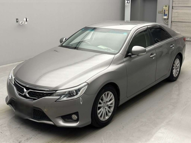 TOYOTA MARK X 2015