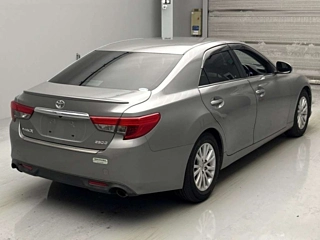 TOYOTA MARK X 2015
