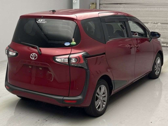 TOYOTA SIENTA 2020