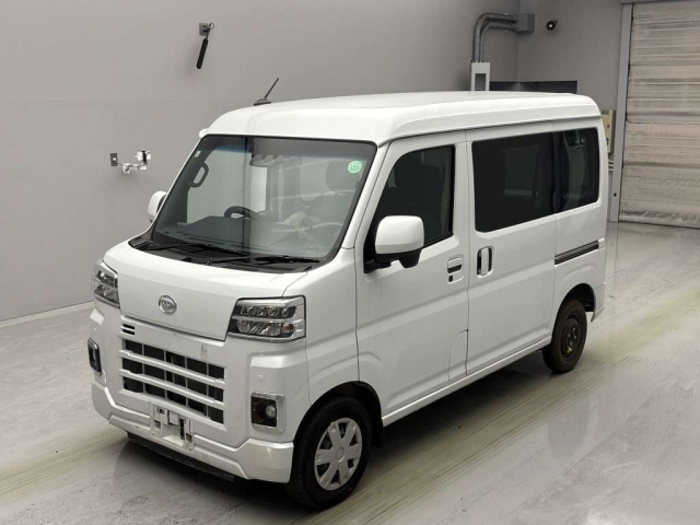 DAIHATSU HIJET VAN 2024