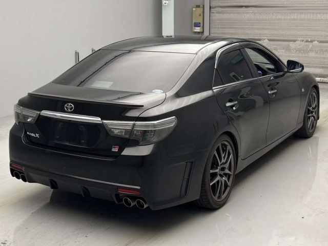 TOYOTA MARK X 2019