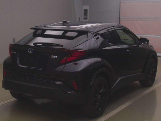 TOYOTA C-HR 2022