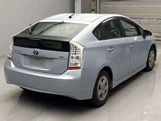 TOYOTA PRIUS 2010
