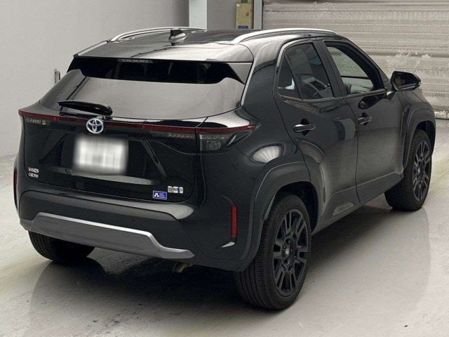 TOYOTA YARIS CROSS 2023