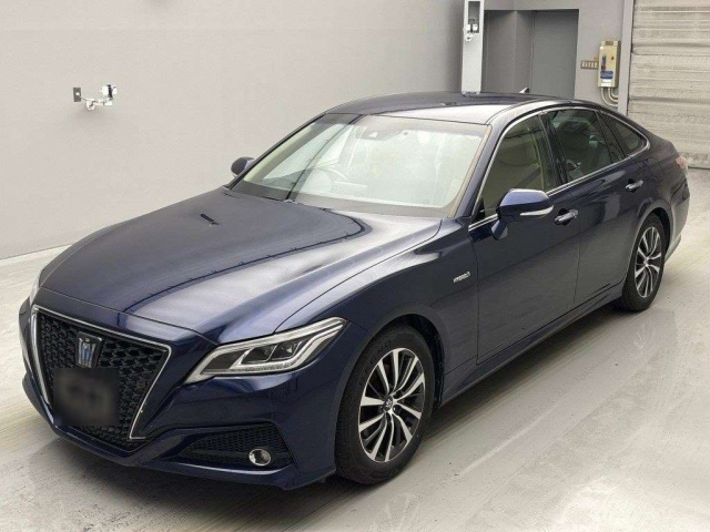 TOYOTA CROWN 2019