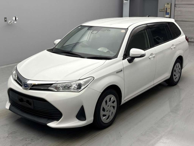 TOYOTA COROLLA FIELDER 2018