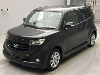 TOYOTA BB 2011