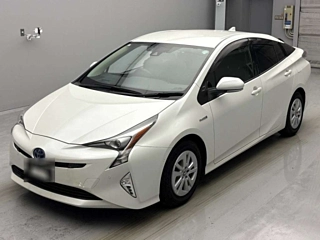 TOYOTA PRIUS 2017