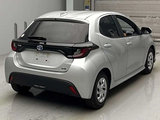 TOYOTA YARIS 2021