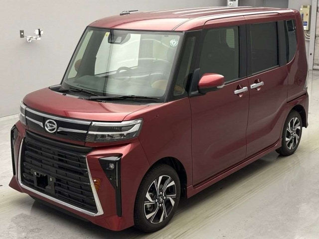 DAIHATSU TANTO 2022
