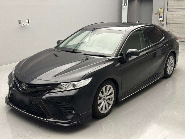 TOYOTA CAMRY 2020