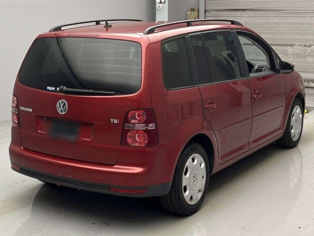 VOLKSWAGEN GOLF TOURAN 2009