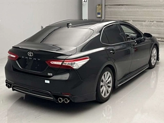 TOYOTA CAMRY 2020
