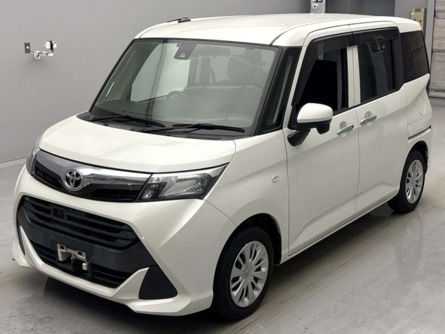 TOYOTA TANK 2016