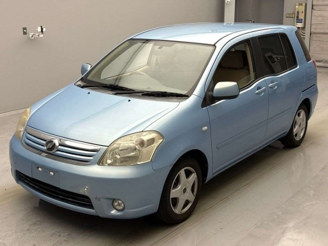 TOYOTA RAUM 2008