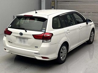 TOYOTA COROLLA FIELDER 2015