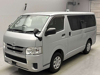 TOYOTA HIACE VAN 2017