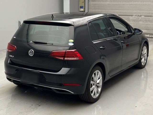 VOLKSWAGEN GOLF 2018